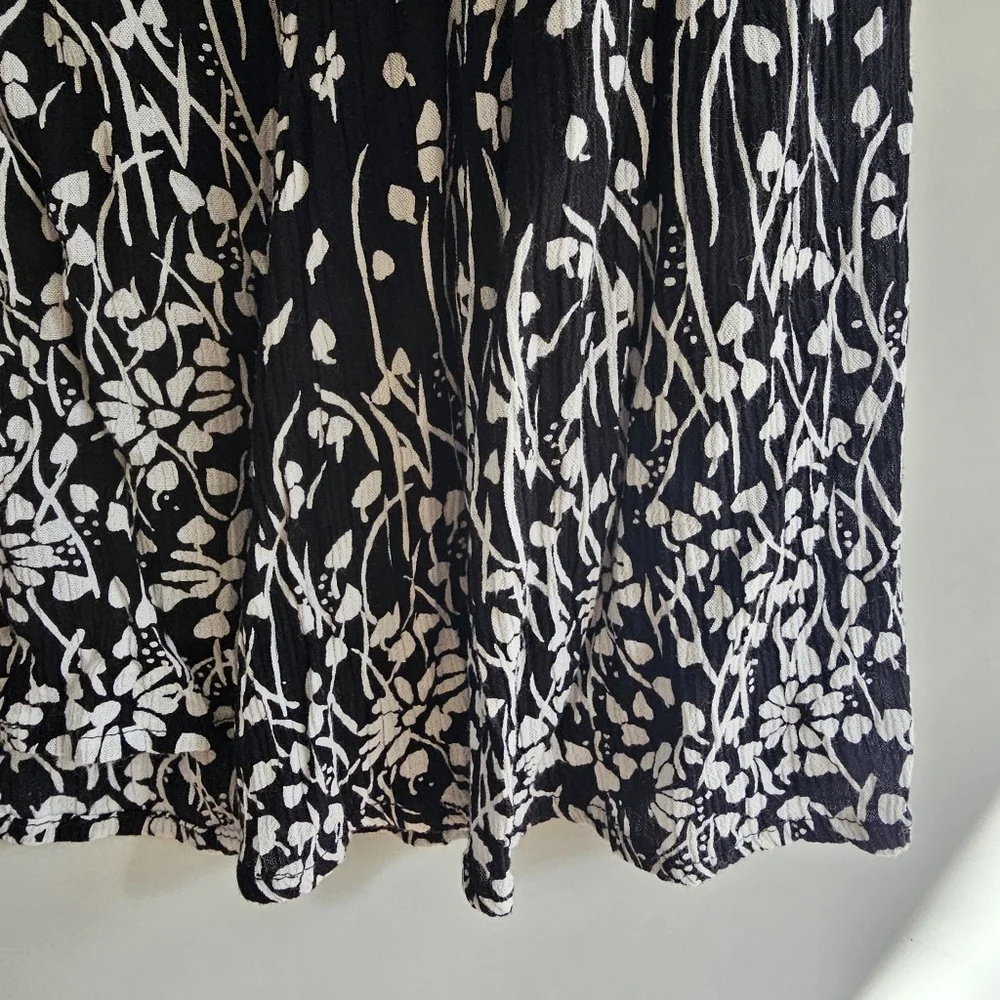 Cathy Daniels Vintage Crinkle Floral Print Maxi Skirt, Black and White, Size XL - Picture 4 of 11